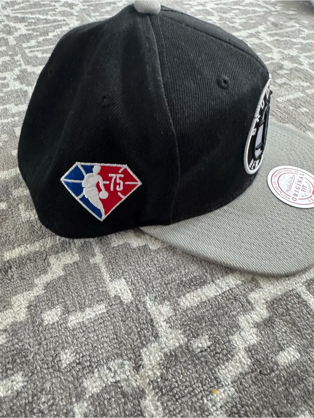 Brooklyn Nets Mitchell & Ness Logo Pro Crown Snapback Hat Black/Gray 75th